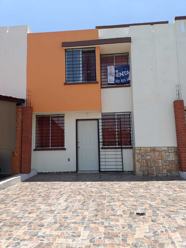 Casa  En Venta En Fraccionamiento Jardines Del Río