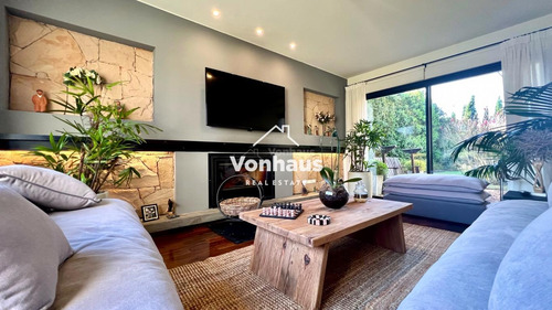 Casa En Venta En Barrio Privado Carmel