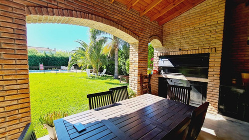 Imagen 24 de 27 de Casa En Venta En Villa Olivos