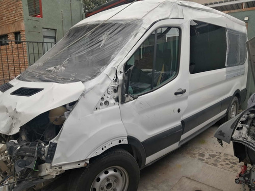 Imagen 1 de 5 de Ford Transit 2017 3.8 Gasolina Bus 15 Pasajeros At