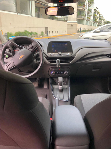 Imagen 6 de 9 de Chevrolet Onix 2021 1.0t Lt At