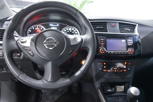 Nissan Sentra Advance 1.8 Pure Drive 2017 Nafta Imperdible!
