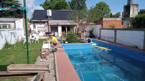 Casa En Venta - 5 Dormitorios 3 Baños - Cocheras - 500mts2 - Longchamps