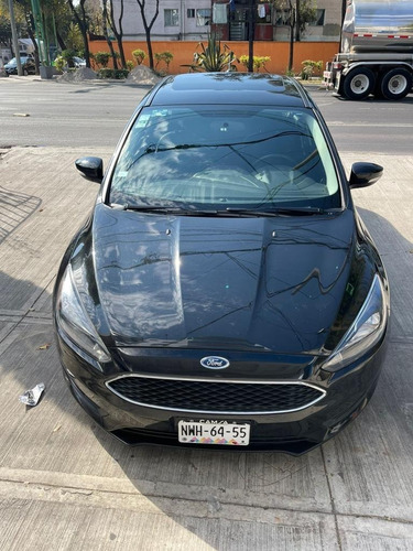Imagen 5 de 12 de Ford Focus Se 2015