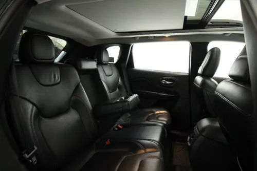 Jeep Cherokee 3.3l Trailhawk At