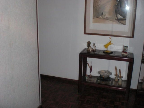 Imagen 6 de 12 de Ramiro Ruiz Vende Apto En Clns De Bello Monte Mls #22-16375