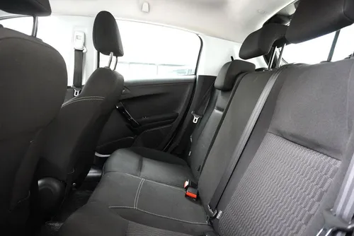 Peugeot 208 Allure At 1.6 Dqu162
