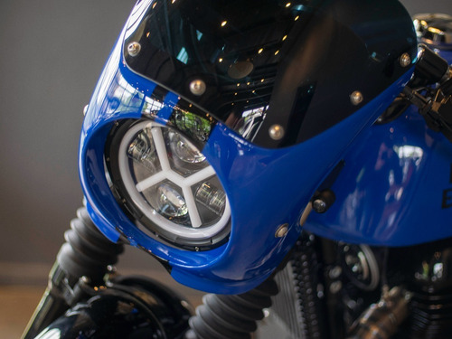 Imagen 2 de 25 de Royal Enfield Continental Gt Customizada
