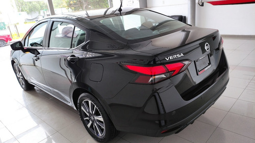 Imagen 4 de 14 de Nissan Versa Advance Tm