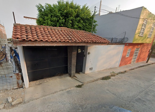 Se Vende Casa De Recuperación Bancaria En C. Av. Cleveles 461 Modulo Ii, Terán Tuxtla Gutiérrez, Chiap. Arf