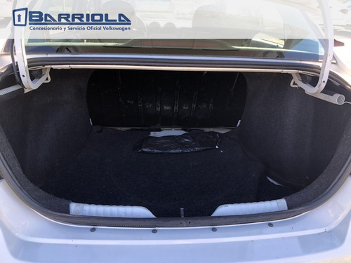Imagen 11 de 14 de Volkswagen Gol Sedan 2014 Excelente Estado - Barriola