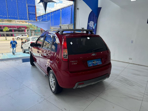 Ford Fiesta 1.6 MPI TRAIL HATCH 8V FLEX 4P MANUAL