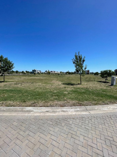 Venta De Lote Barrio Magallanes