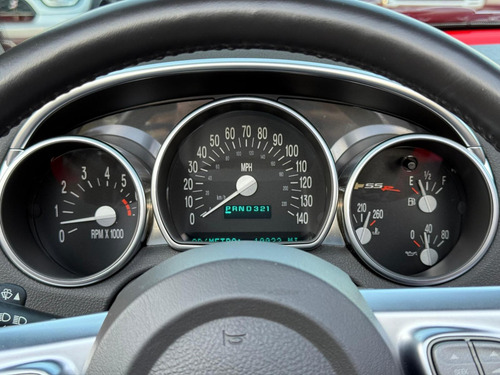Chevrolet Ssr 5.3 V8 At 2004