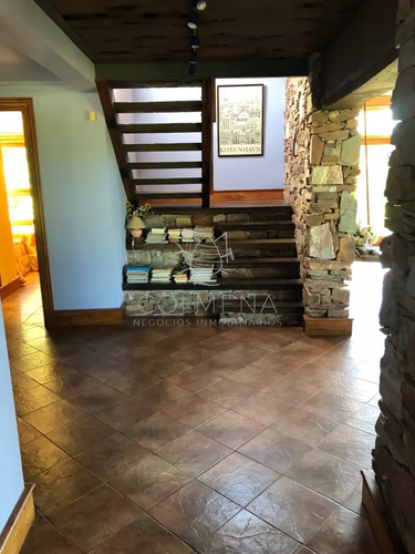 Muy Buena Casa En Solanas A 2 Cuadras De La Playa