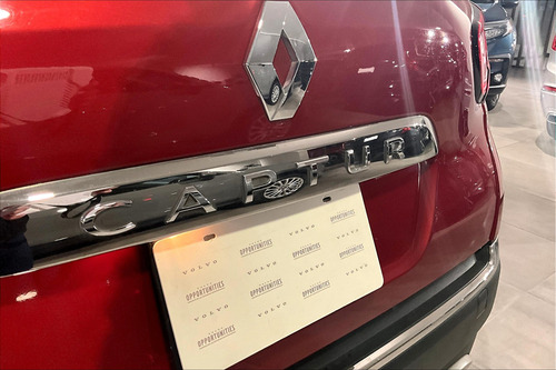Renault Captur 2.0 Iconic At