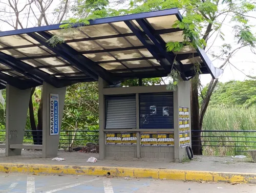 Local Comercial En Arriendo Cantaclaro, Montería