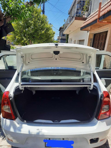 Renault Logan 1.6 Authentique Pack I 90cv