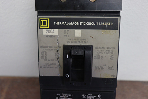 Breaker Square D Ka36200 200 Amp (Usado)