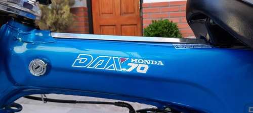 Imagen 6 de 23 de Honda Dax 70 St