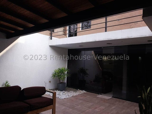 Imagen 20 de 30 de Townhouse En Venta En Tazajal Con Acabados Modernos Y Cocina Empotrada Patio Y Áreas Comunes Para El Disfrute Familiar En Zona Privilegiada De Naguanagua Ymp