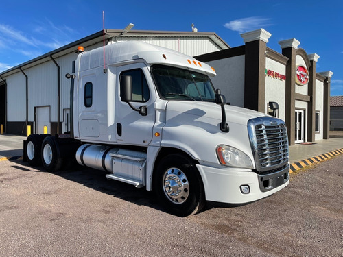 Imagen 1 de 15 de Freightliner Cascadia