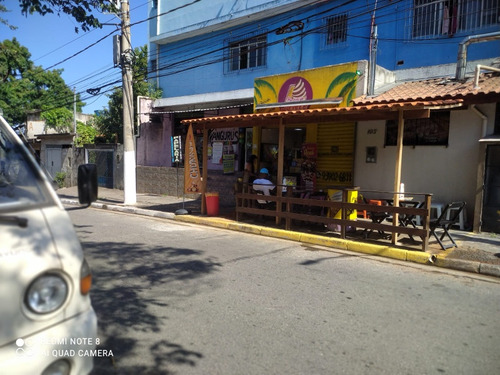 Passo Ponto De Uma Sorveteria