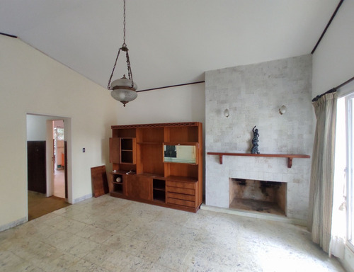 Casa En Venta - Barrio Centro - La Falda - A225