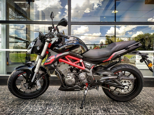 Benelli 302 S Negro - Benelli Store Pilar - Abril
