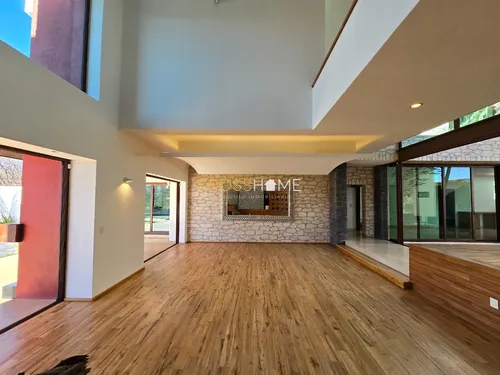 Venta De Casa, En Zona Privilegiada Juriquilla Qro.