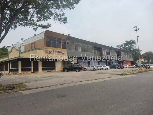 Juan Carlos González. Renta House Carabobo Alquila Casa Urb. Las Clavellinas Valencia Mls #25-18405 Rah/jcg.
