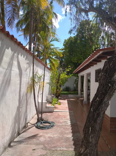 Imagen 4 de 5 de Casa Venta I Mgta Vzla @inversionesdalroc.ca +584168954884