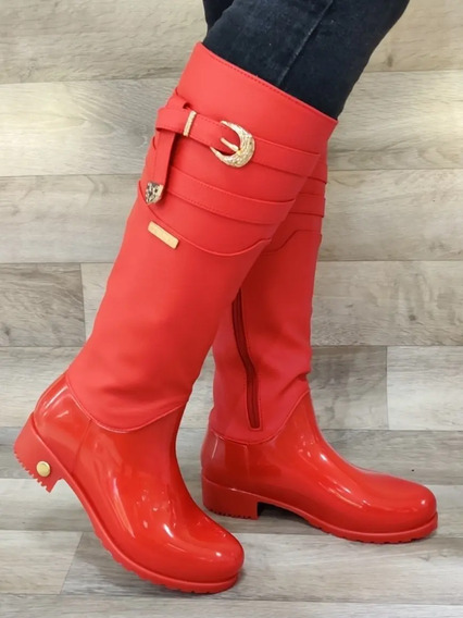 Bota Lisa En Caucho PEOPLE MS170098