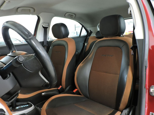 Imagem 6 de 20 de Chevrolet Onix 1.4 Mpfi Activ 8v 2018