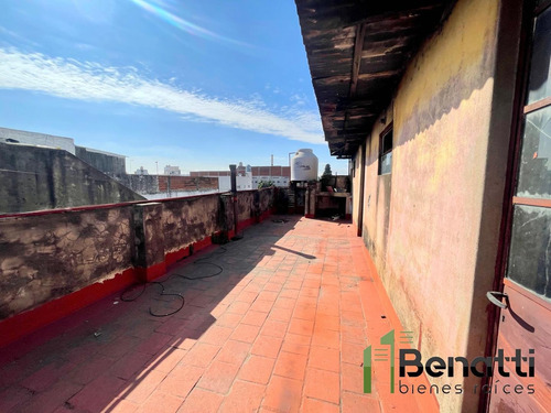 Imagen 30 de 30 de Venta En Block. 2 Locales Y 4 Dptos. Ideal Inversionista.