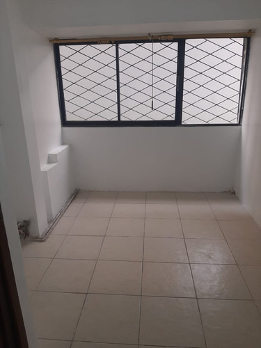 Imagen 10 de 14 de Venta Departamento Elegante, Amplio 4 Dormitorios, Negociabl