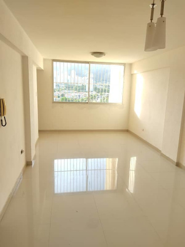 Imagen 5 de 8 de Apartemento En Venta