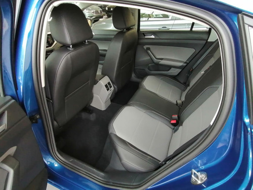 Volkswagen Virtus Highline 1.6 Msi
