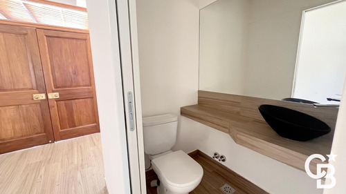 Casa 3 Dormitorios Y Playroom En Santo Tomás Pilar