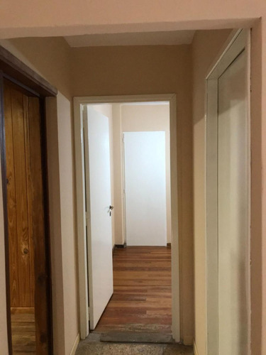 Ph En Venta - 5 Dormitorios 4 Baños - 299mts2 - Rafael Calzada, Almirante Brown