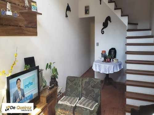 Imagem 15 de 20 de Sobrado Em Mongaguá, Bairro Itaguaí , Lado Morro ,murado, Geminada, 3 Dormitórios , 2 Salas, Cozinha , 2 Banheiros, Varanda, Quintal, Área De Serviço, - 2041 - 34406765