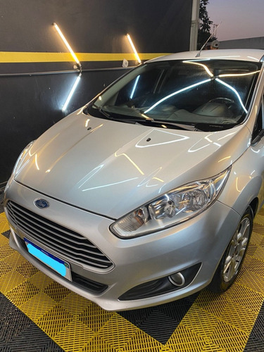 Ford Fiesta 1.6 16v Se Flex Powershift 5p