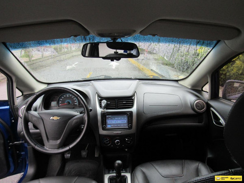 Imagen 11 de 25 de Chevrolet Sail