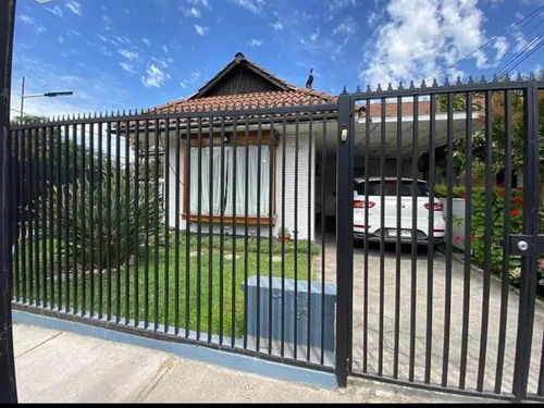 Venta Amplia Casa 4 Dorm. Sector La Araucana -la Florida