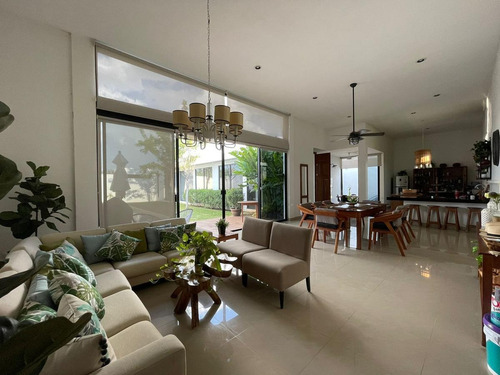 Imagen 7 de 22 de Casa De Una Planta Amueblada Y Equipada En Renta- Mérida Norte Bellavista