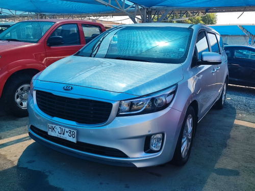 Kia Grand Carnival 2.2 Dsl Ex Full Auto