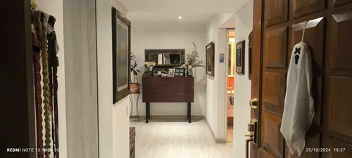 Apartamento En Venta En Cerros De Niza. Cod V1106013