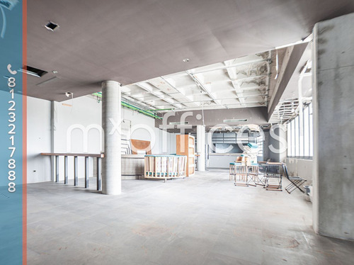 Renta De Local Comerciales De 303.78 M2 Al Poniente De San Pedro