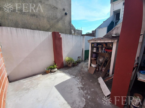 Venta Ph 2 Ambientes Con Patio En Sarandí