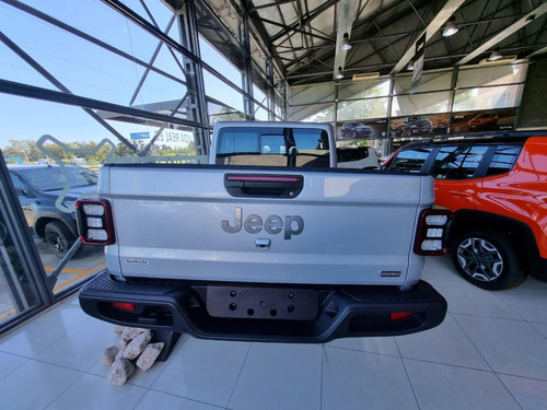 Imagen 5 de 15 de Jeep Gladiator Overland